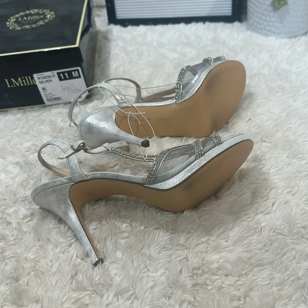 I. MILLER Women’s Ramona Heeled Sandals